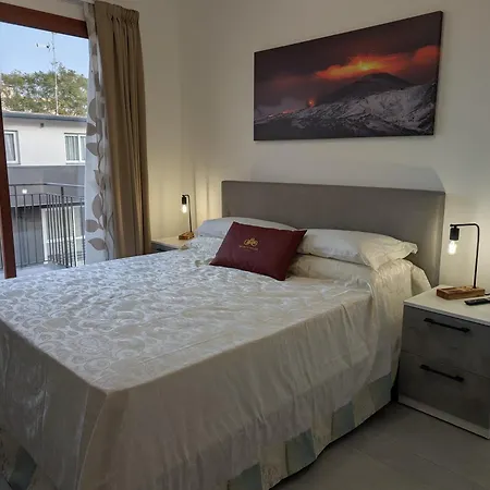 Infinity House Aparthotel